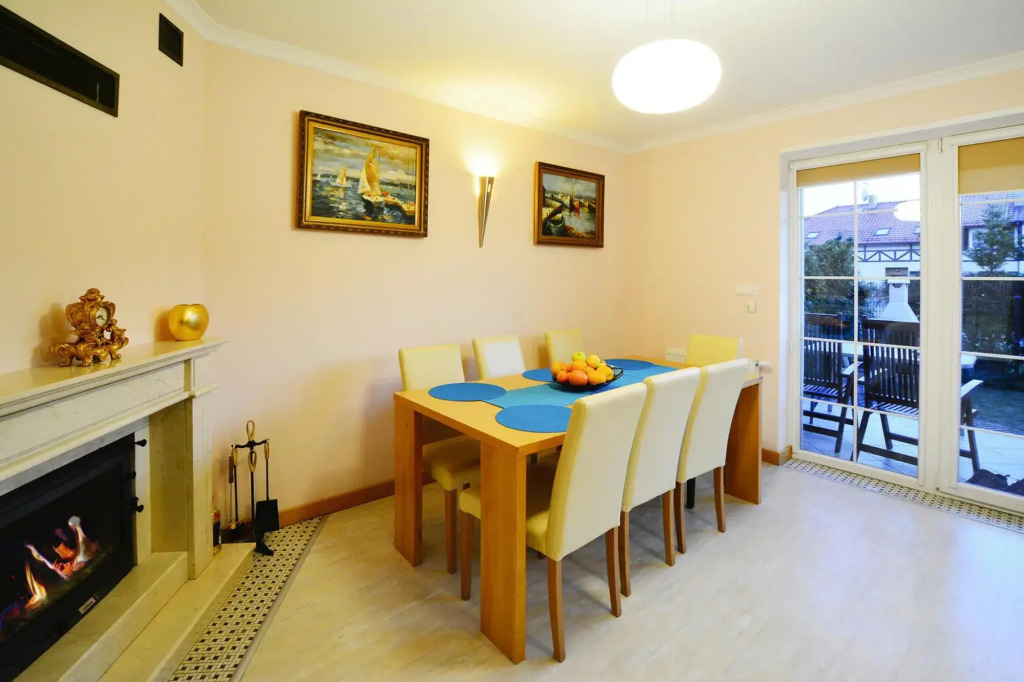 Comfortable holiday home with a private garden