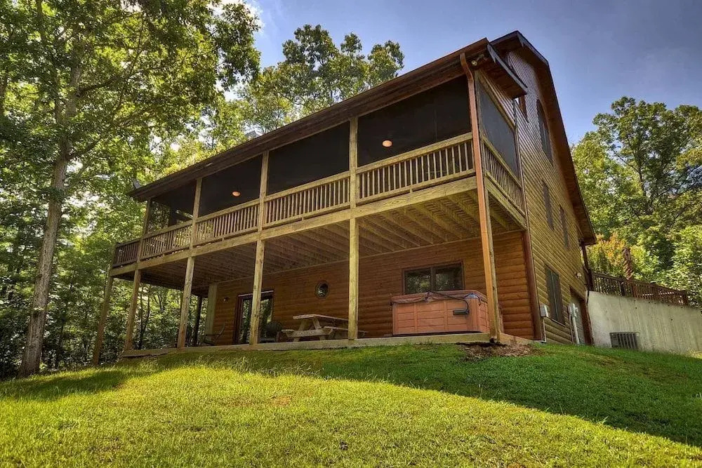 Rock Eagle Hideaway