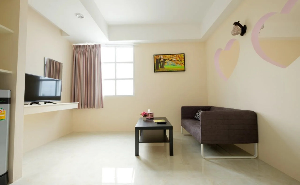 Wisdom Hotel