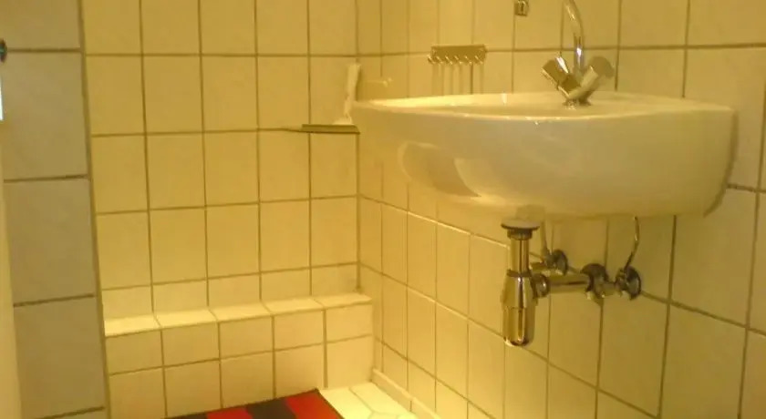 Ferien-Zimmer-Berlin Stettiner Str.