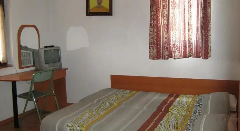 Guestrooms Ross