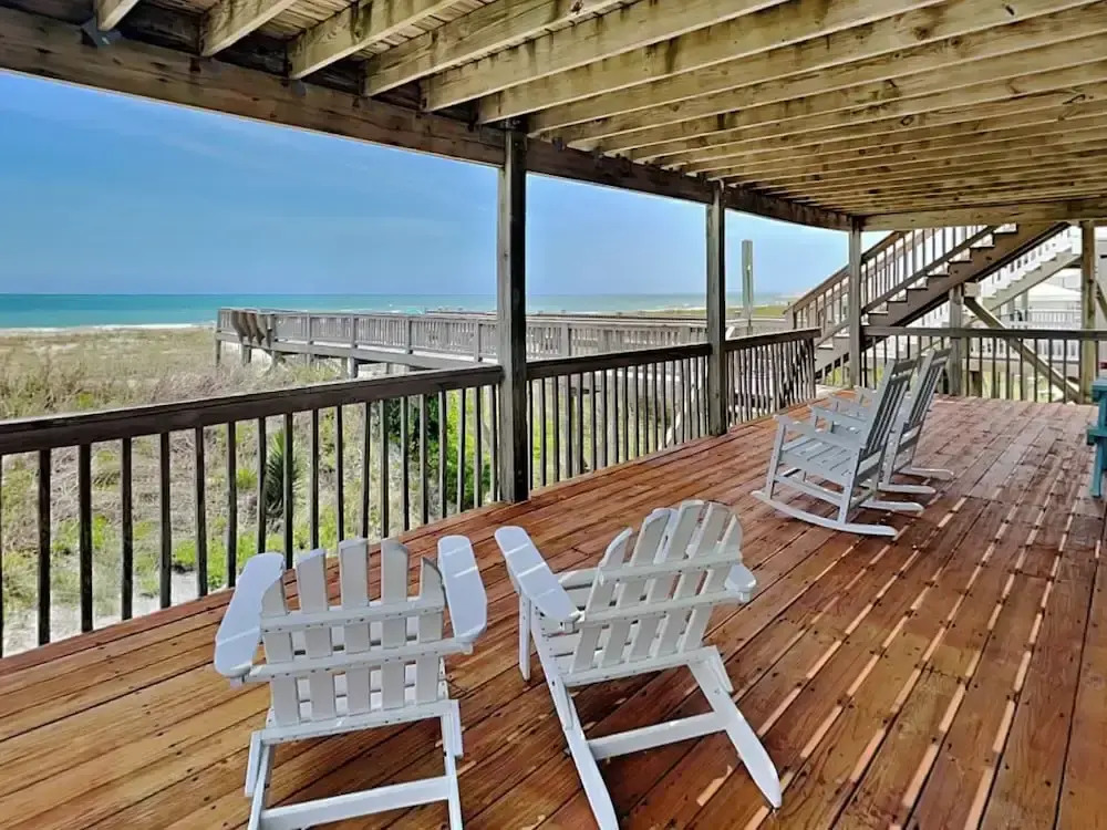 Paradise Palms by Topsail Realty