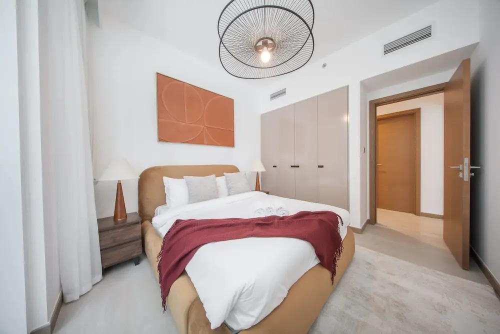 Extravagant 2 Bedroom in Urban Oasis Perfect for 6