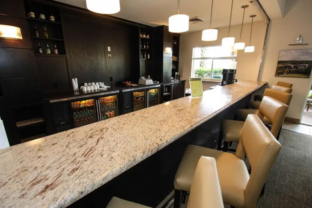 3081 Encantada