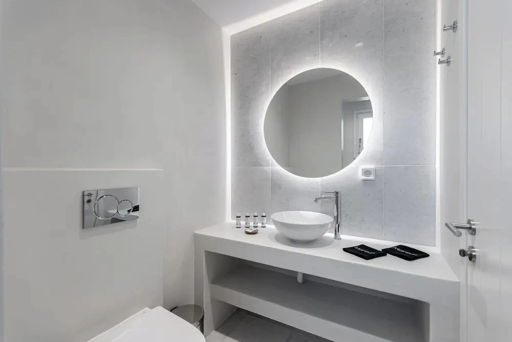 BlueArt Suites