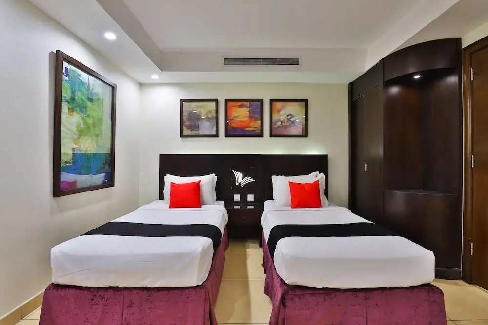 Capital O 183 Ahlah Al Ayam Hotel