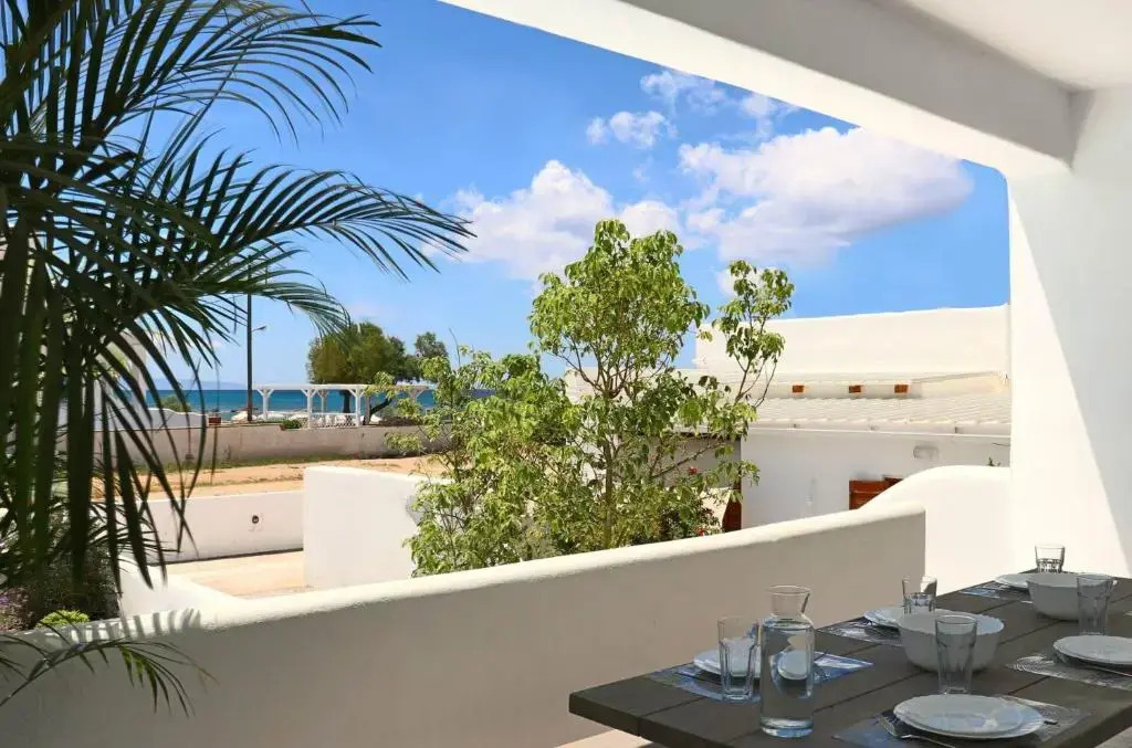 Villa Mila, Agios Prokopios beach, by NaxosVibe