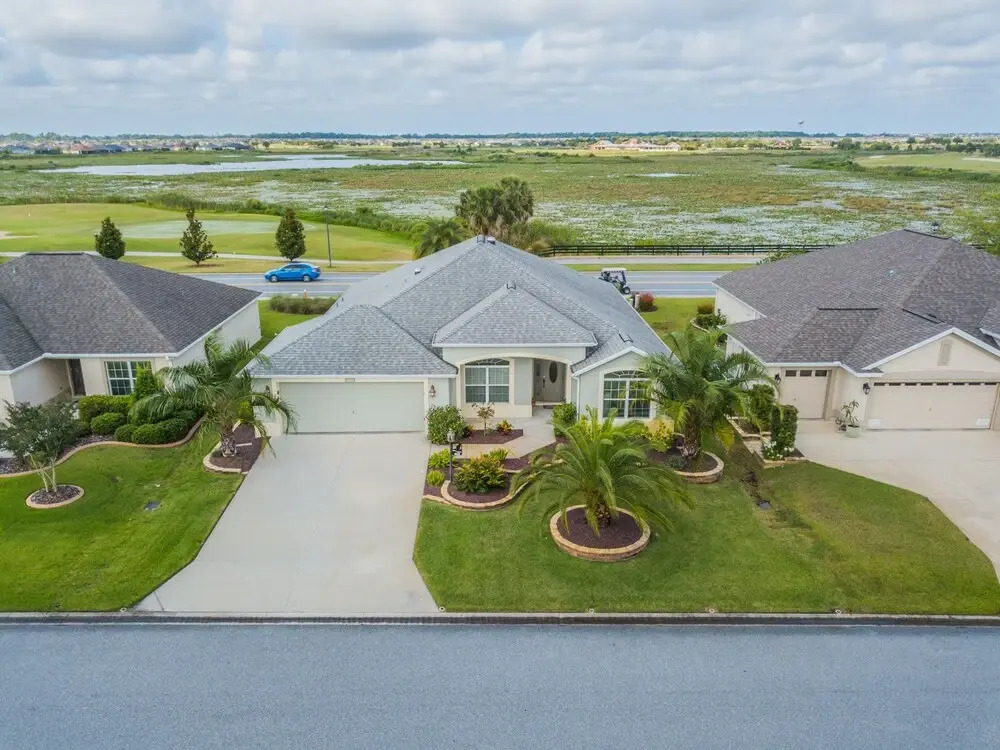 Gullberry Place 1626 by White Pelican VR