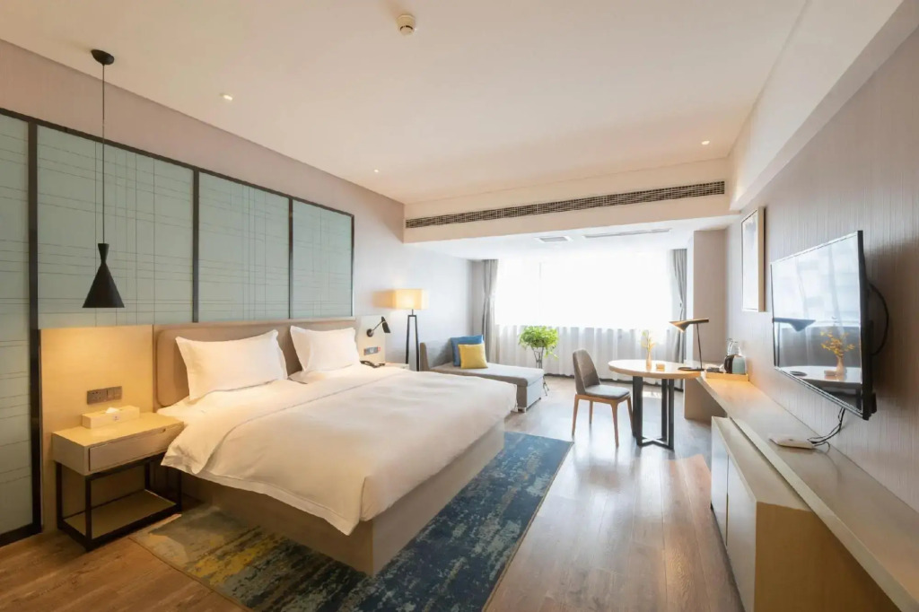 Starway Hotel (Weifang Taihua City Railway Station)