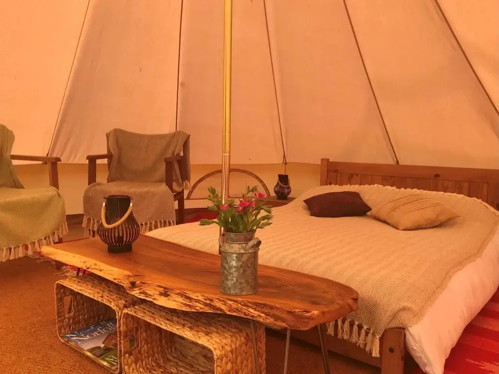 Luxury Bell Tent Escape Norfolk, No Deposit