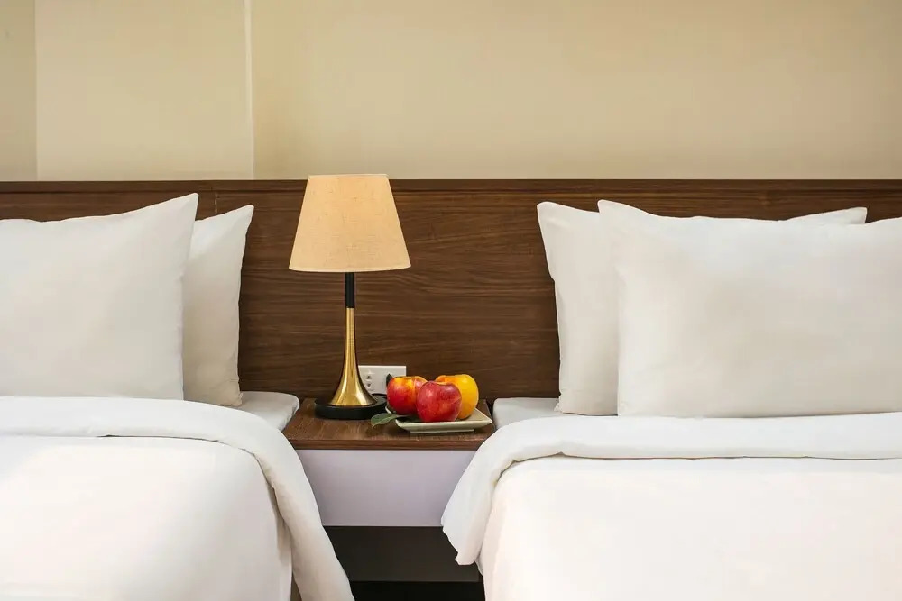 Queen Cafe Hotel