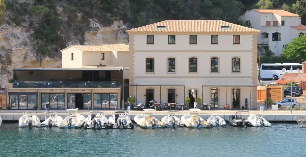 Hotel Centre Nautique