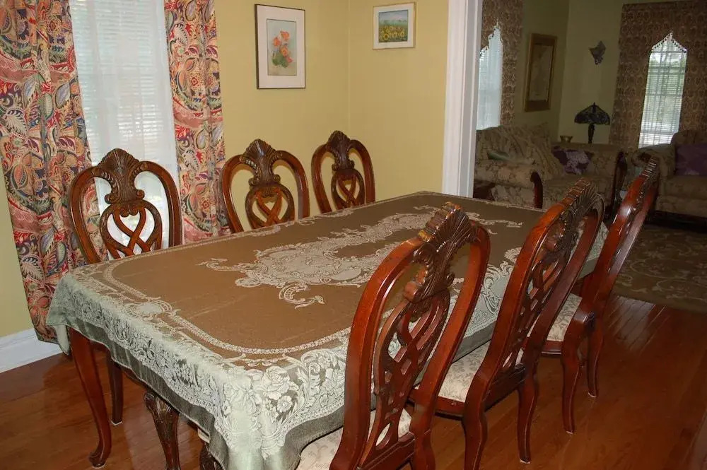 Accommodations Niagara Bed and Breakfast