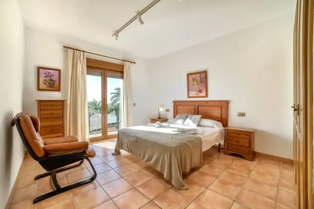Villa - 7 Bedrooms with Pool and WiFi - 104969
