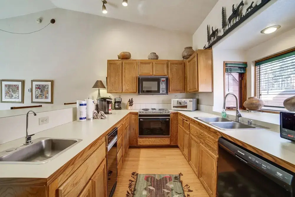 Mammoth Lakes Condo: Walk to Village & Gondola
