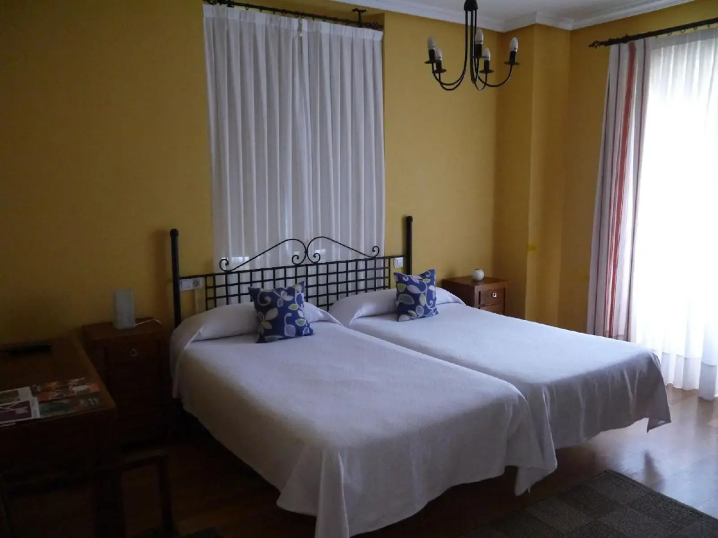 Hotel Rural Isasi