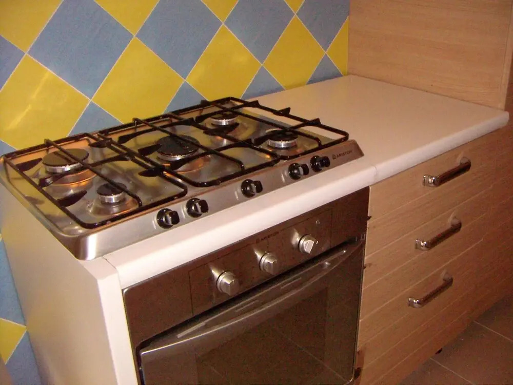 Apartment With in Roma With Balcony 10 km From the Beach