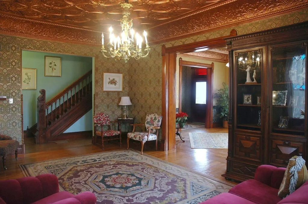 The Nauvoo Grand Bed & Breakfast