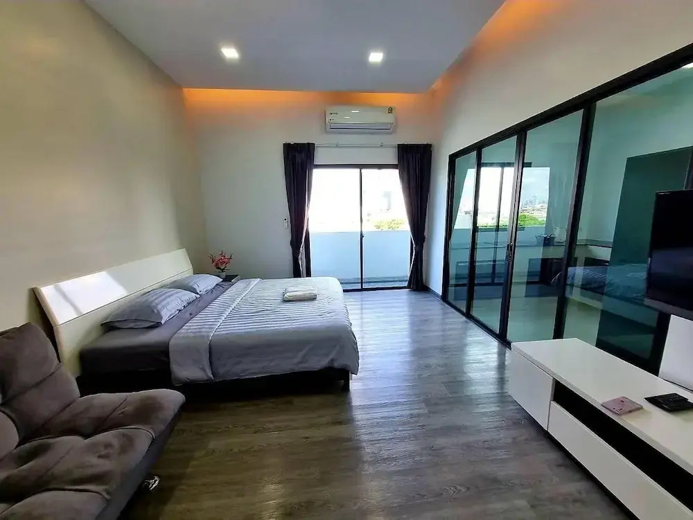 Aqua Residences อควา เรสซิเดนซ์ ห้องพักใหม่ให้เช่า ติดรถไฟฟ้าสถานีวุฒากาศ
