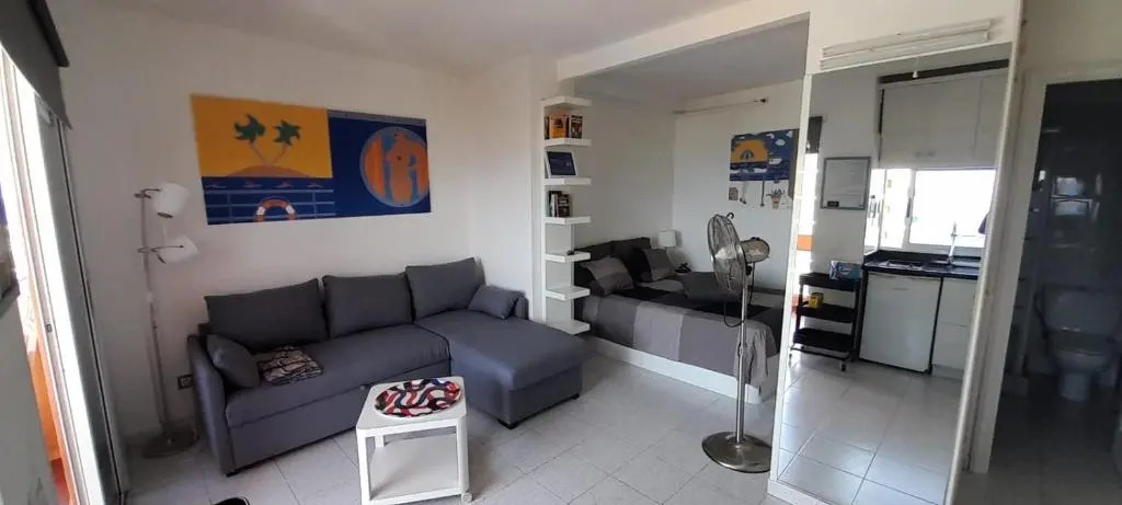 Perla's House Studio with incredible sea view