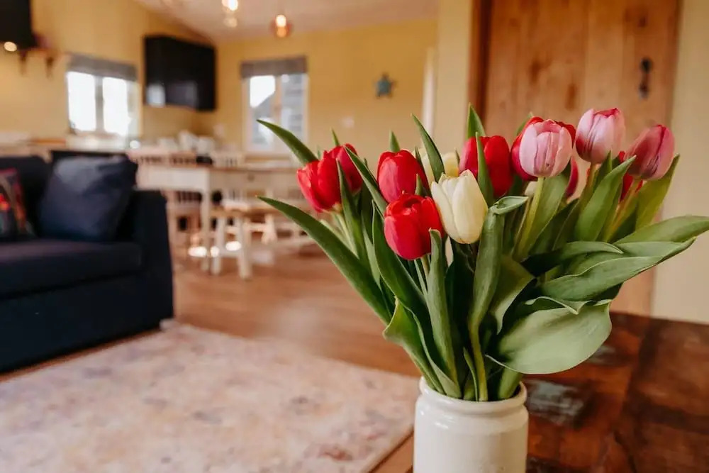 Impeccable 2-bed Cottage Near Woodbridge