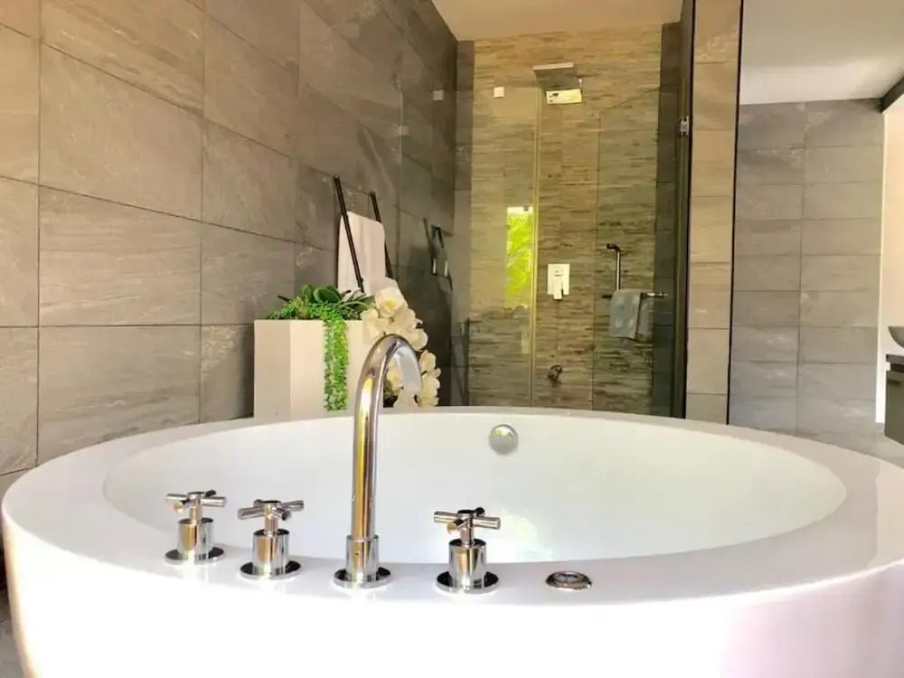 Grand Amber Villa