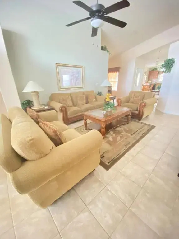 Gone 2 Florida Vacation Homes