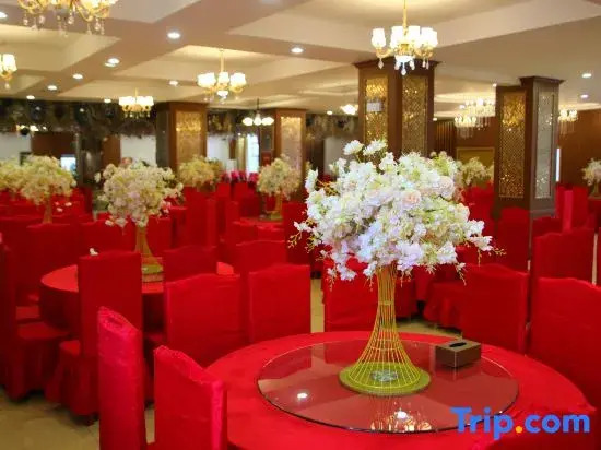 Lu'an Tianyuan Xianlin Hotel (Yeji Yuxi Modern Middle School)