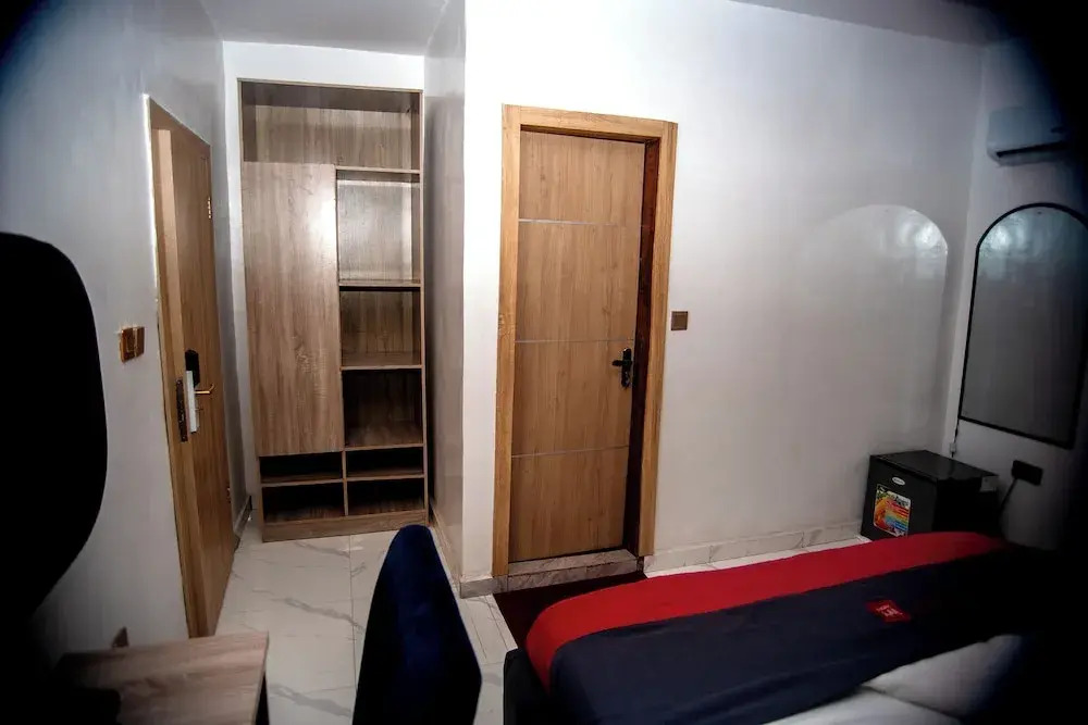 Ivy Hotel Epe