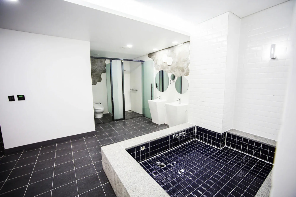 H Avenue Hotel Sangmu Branch