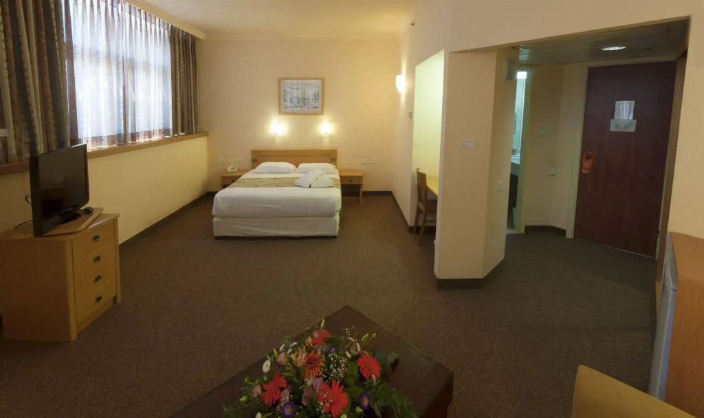 Inbar Hotel