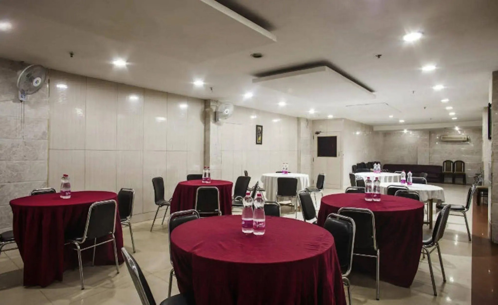 Hotel Karat 87 Inn