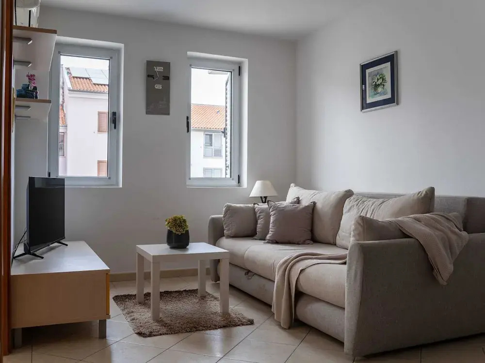 Rovinj Seaside Apartment for 3