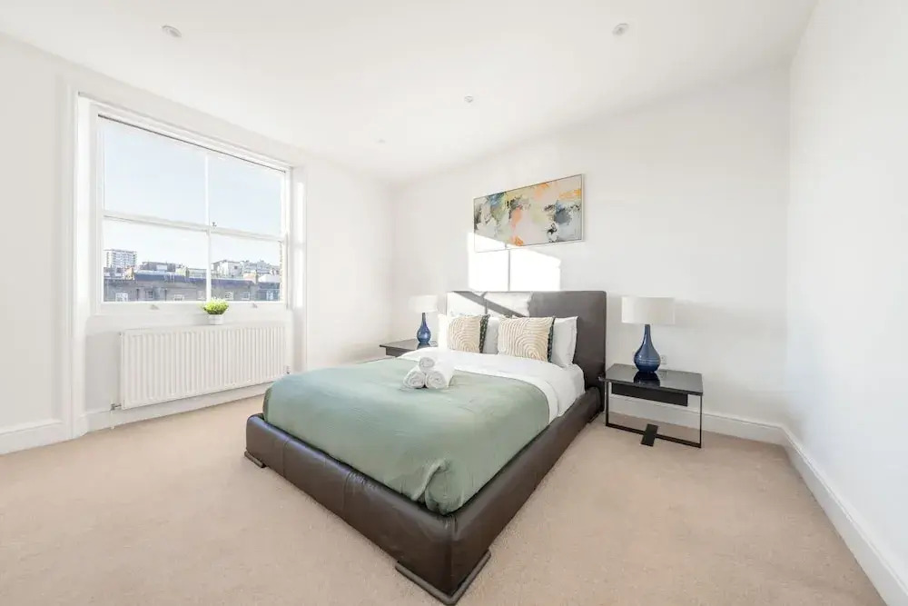Hyde Park 3BR Retreat by Marble Arch