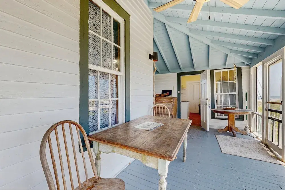 Fabulous Oceanfront Home With Ocean View, Wifi, Washer/dryer, & Central AC