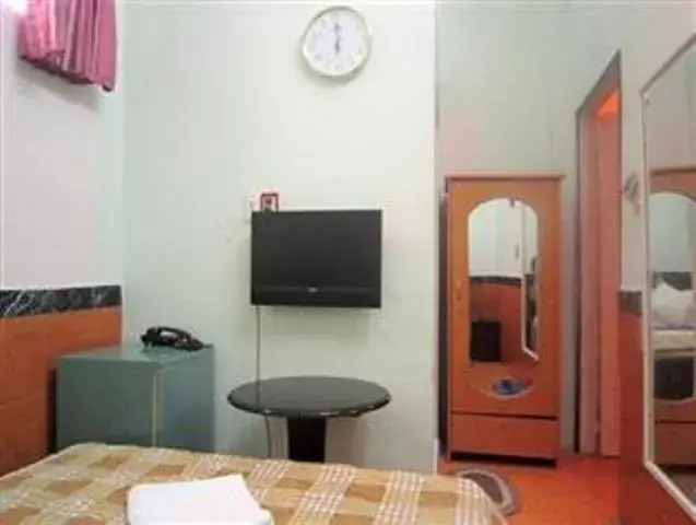 Hanh Phuc Happy Hotel