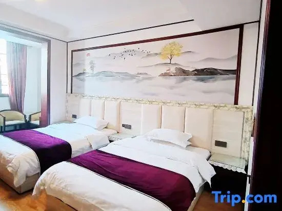 Tongcheng Business Hotel