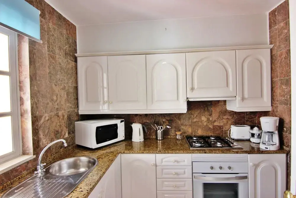 Delightful single-storey villa, private pool, free air conditioning and wifi