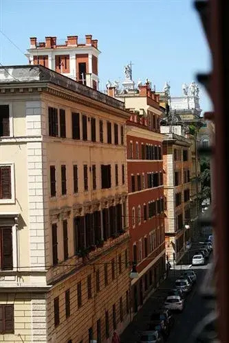 Mr. Rome Guest House
