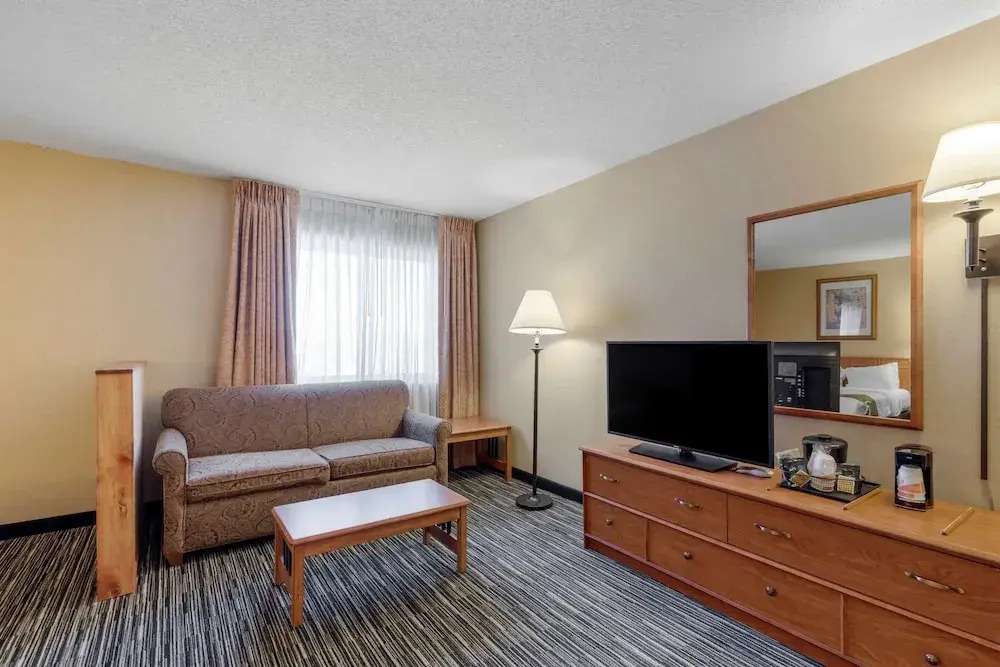 Days Inn Wellington Fort Collins Area