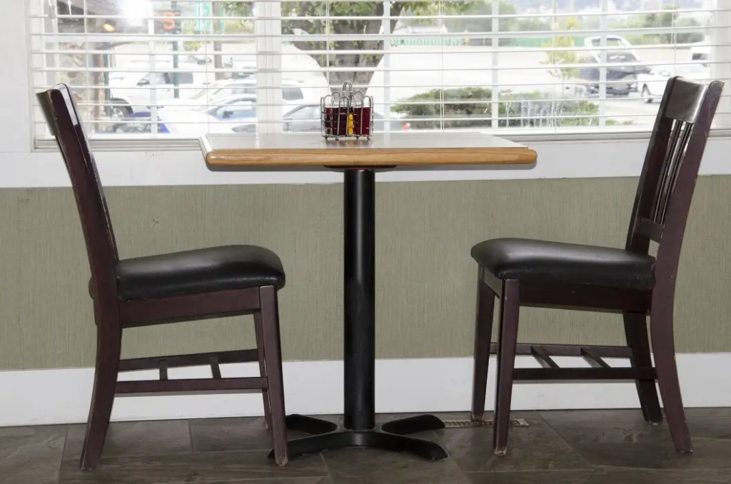 Best Budget Inn & Suites Kamloops