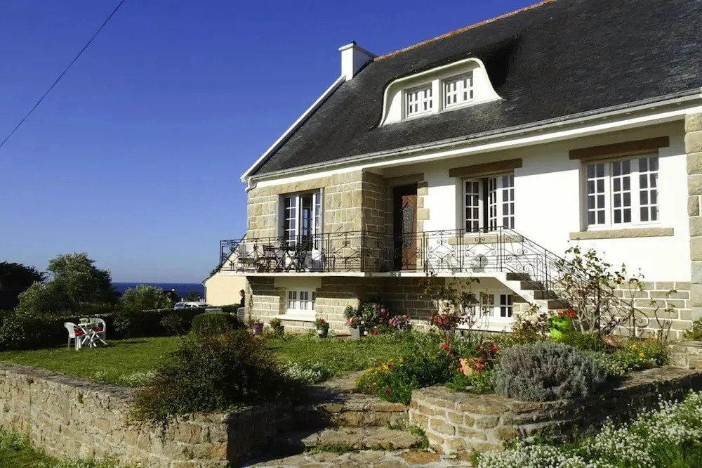 Holiday Home in Kersiny With Sea Views