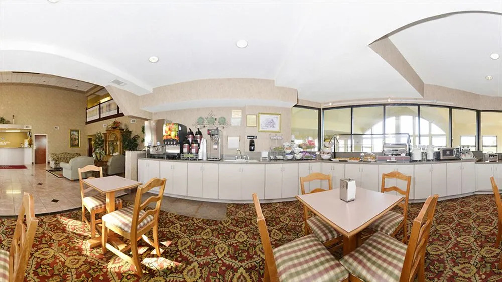 Comfort Suites