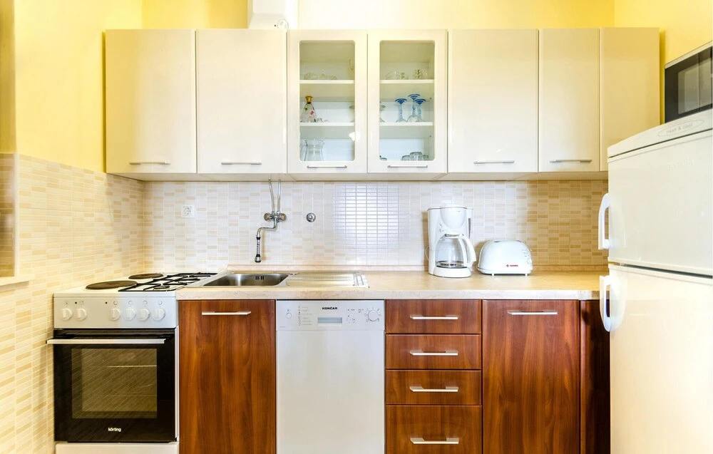 Beautiful Home in Prizba With Wifi and 3 Bedrooms
