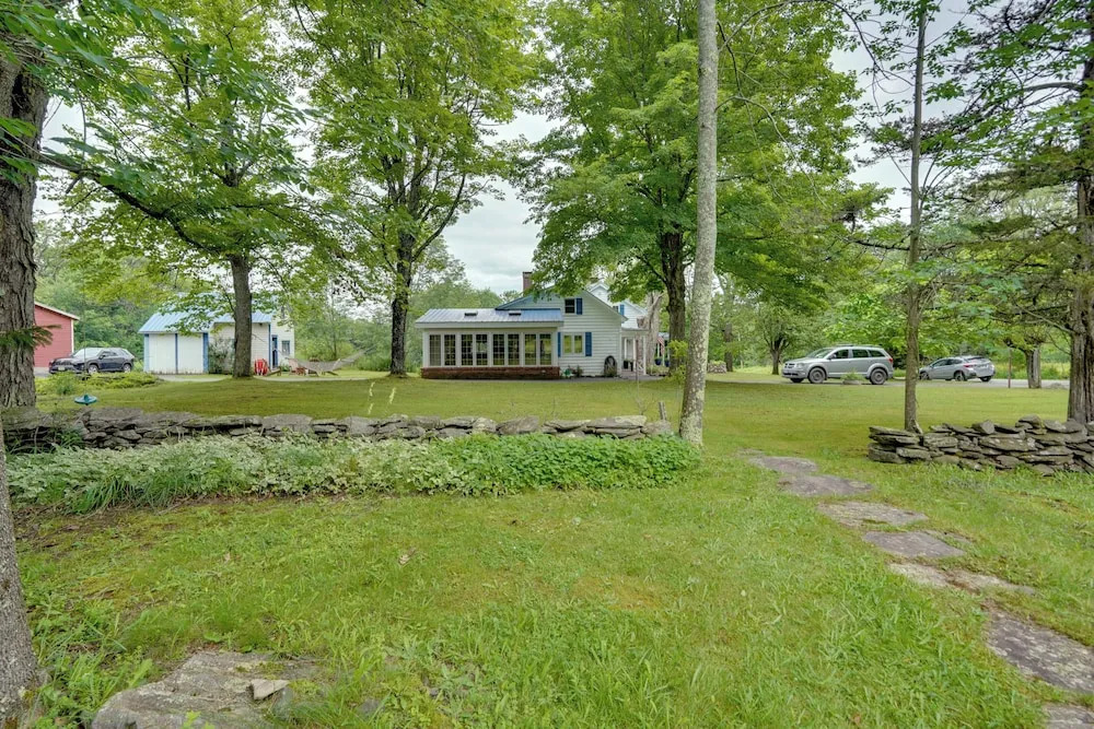 All Year-round Retreat Near Windham Mountain