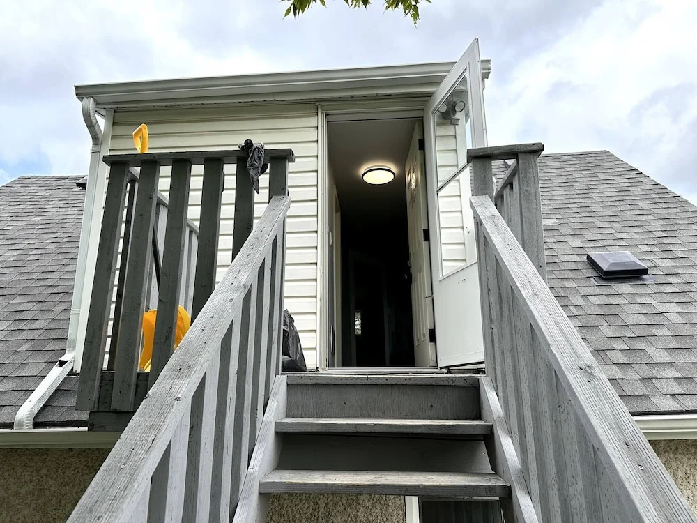 Cozy Duplex 2nd Floor Suite