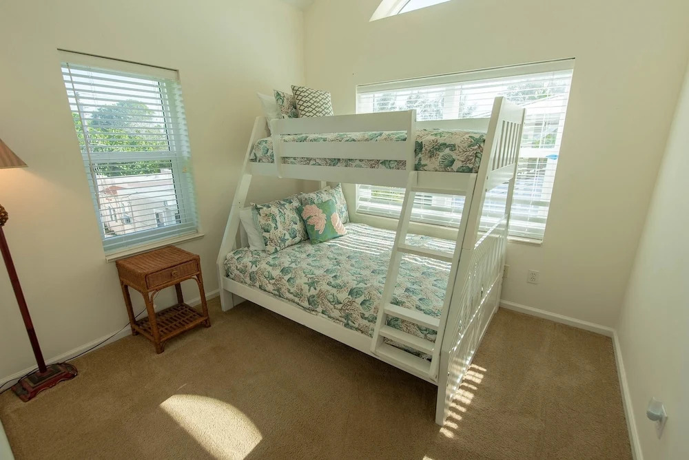 Ocean Sunset Apartment 5