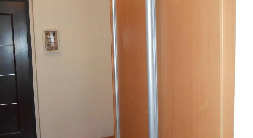 На Красном проспекте 1