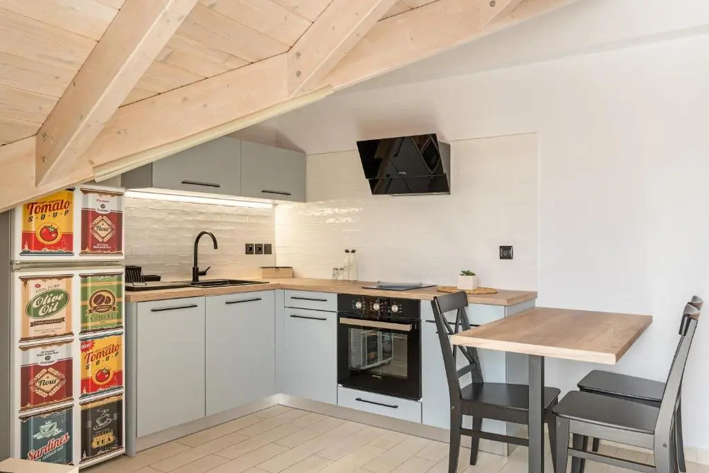 De Bosset Apartment 1