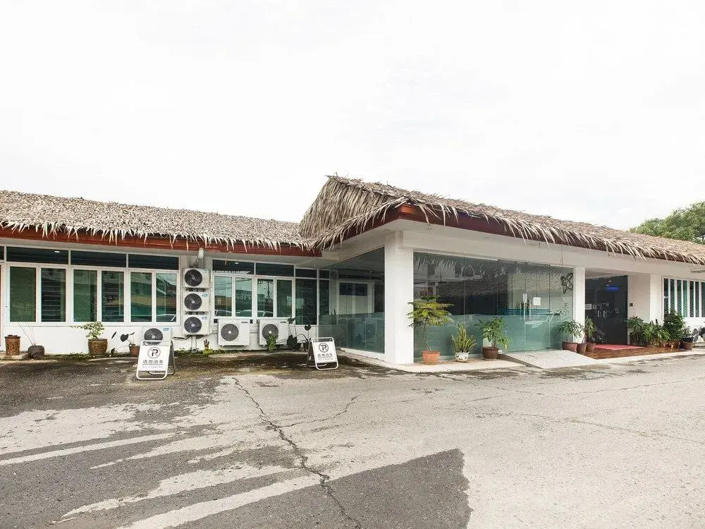 Oyo 1156 3S Hotel